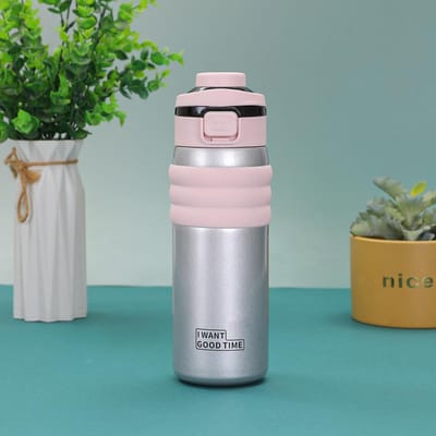 Nouvelle Tasse Thermos Double Boisson Cool Acier Inoxydable Extérieur Portable Portable Bouilloire de Sport Haute Apparence Tasse à Paille Horizontale 600ml