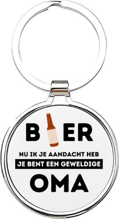 Akyol - je bent een geweldige oma Sleutelhanger - Oma - de liefste oma - oma sleutelhanger - grootmoeder sleutelhanger - sleutelhanger voor oma - familie sleutelhanger - verjaardagscadeautje - cadeau voor oma - grandmother - bebbe - 4 x 7,5 CM