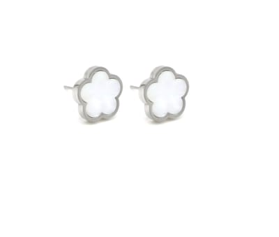 Oorbellen - oorknopjes - sieraad - oorsieraad - accessoire - zilverkleurig - wit - bloem - natuur - hip - trendy - tijdloos - chique - feest - cadeau - dames - vrouwen - unisex