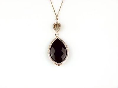 model Markies collier in zilver roze verguld gezet rode steen en cubic zirconia
