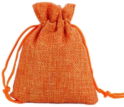 Jute Zakjes 30 Stuks - 7 x 9 cm - Cadeautasjes - Sieradenzakjes - Herbruikbaar - Duurzaam - Met Trekkoord - Cadeauzakjes