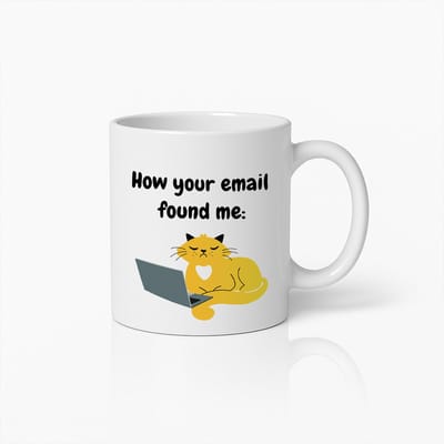 Grappige Kat Koffiemok 330ml – “Hoe Jouw Email Mij Vond” – Schattig Cadeau voor Kattenliefhebbers & Kantoor