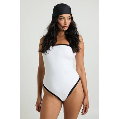 boohoo Dames Buikcontrolerend Badpak Met Contrasterende Vierkante Hals | White | Maat: 6