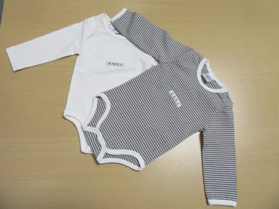 Dirkje - bodyset - 2 pack -  Creme  en streep - 68 / 6 maand lange mouw
