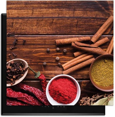 KitchenArt - Warm Spice Harmony – Inductie Beschermer - 59x52 cm - Kookplaat Beschermer - Luxe Afdekplaat Inductieplaat - Anti-slip & Oprolbaar - Beschermmat Inductiekookplaat