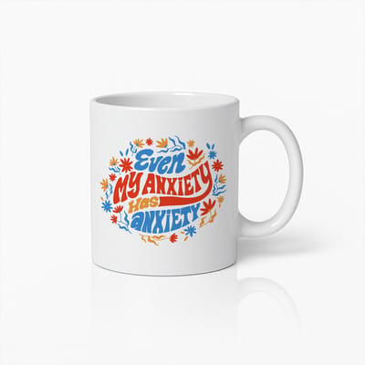 Even My Anxiety Has Anxiety Mok 330ml – Grappige Herkenbare Quote Beker – Leuk Cadeau voor Vrienden & Kantoorhumor Liefhebbers