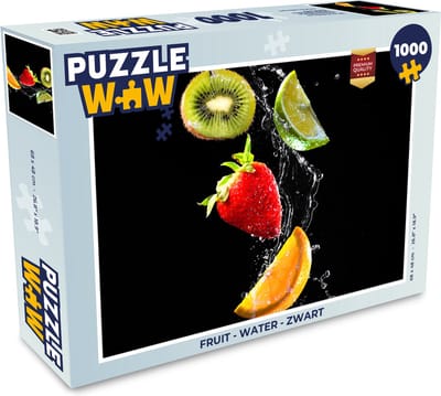 Puzzel Fruit - Water - Zwart - Stilleven Aardbei - Kiwi - Legpuzzel - Puzzel 1000 stukjes volwassenen