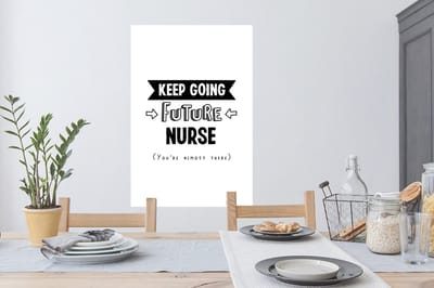 Muurstickers - Sticker Folie - Nurse - Verpleegster - Studenten - Quotes - 60x90 cm - Plakfolie - Muurstickers Kinderkamer - Zelfklevend Behang - Zelfklevend behangpapier - Stickerfolie