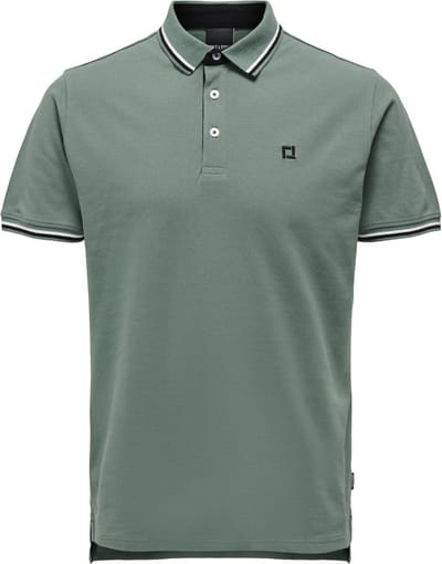 Only & Sons groene heren polo   Rib kraag   Regular fit   Knoopsluiting   Duurzaam   Korte mouw Groen XS