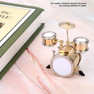 Dailygoods- Miniatuur Drumset - Realistisch Muziekinstrument - Model Replica - Perfect Cadeau - Geschenkdoos - Premium Messing - Duurzaam en Betrouwbaar - Drum Ornament