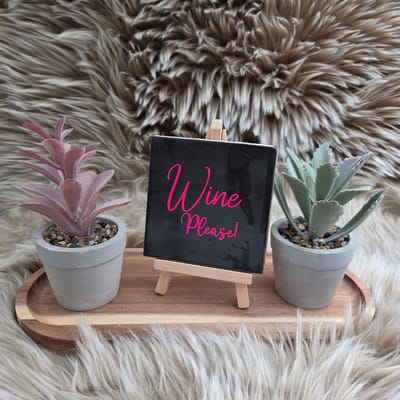 Robuust Wenstegeltje - Wine Please! – Luxe Wijn Tegel met Tekst – Leuk Cadeau voor Wijnliefhebbers en Gezellige Avonden - Trendy nu - Cadeau - Vrienden of Vriendinnen - Familie