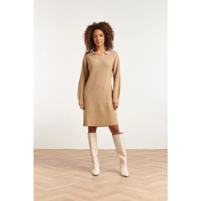 Smashed Lemon 23606 casual gebreide jurk met chique kraag |