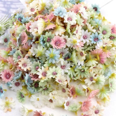 Kunstrozen Bloemkoppen - Zijden Rozen Decoratie - Knutselwerk en Decoratie - Levendige Kleuren Realistisch - 50 stuks - Kleurrijk