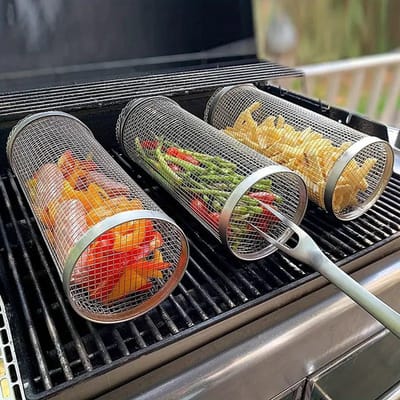 K&R Ventures® Rollende Grillmand – 30 cm RVS BBQ Grillkooi – Met Vork & Haak – Barbecue Accessoire voor Groenten, Vlees, Vis – Camping & Kamperen