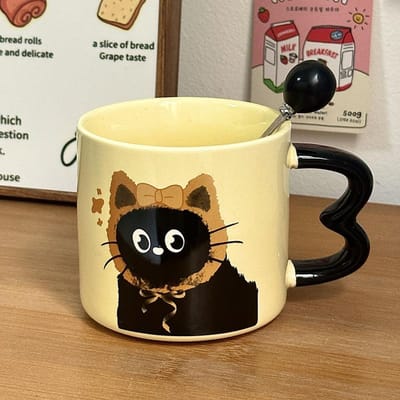 Tasse Mignonne Tasse en Céramique avec Couvercle Dessin Animé Cadeau Tasse à Eau Souvenir Aspect Haut Mug Créatif Personnalisé Chat 400ml