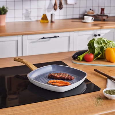 Karaca Swiss Crystal – Grillpan 28 cm – Crèmekleurig – PFOA-vrij – Anti-aanbaklaag zonder Schadelijke Chemicaliën