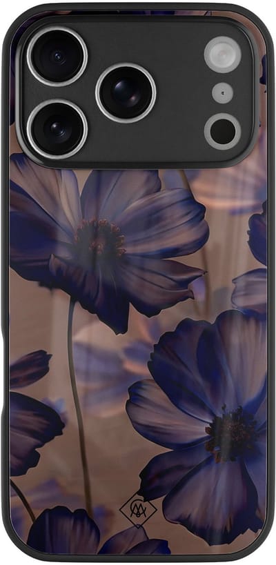 Casimoda® hoesje - Geschikt voor iPhone 17 Pro - Twilight Petals - Luxe Hard Case Zwart - Backcover telefoonhoesje - Paars