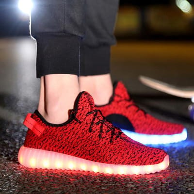 Led-oplichtende schoenen Casual verlichting Sneakers Mannen Lichtgevende schoenen voor vrouwen Man USB-oplader Gloeiende sneakers Verlicht 45 rood
