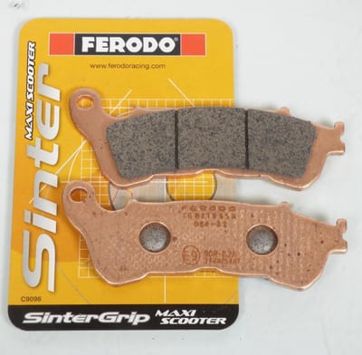 Plaquette de frein Ferodo pour Scooter Honda 700 Dn-01 2008 à 2012 AVG / AVD Neuf