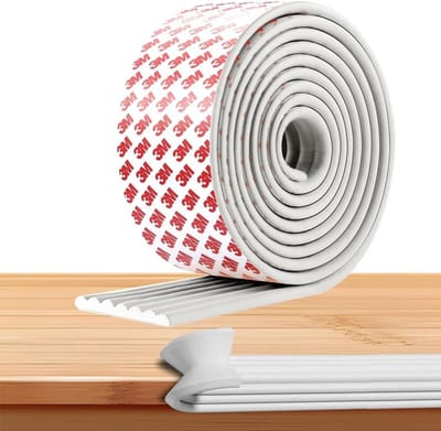 Plus - Zelfklevende randbescherming voor baby's - Schuimrubber - Kleefhoekbescherming - Wit - Bed- en tafelrandbescherming - 5 m lang - 8 cm breed