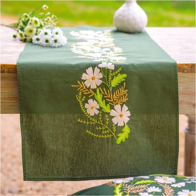 Vervaco - Loper kit - Witte bloemen - PN-0222584 - Borduren - Borduurpakket - Borduurpakket volwassenen - Borduurpakket kind