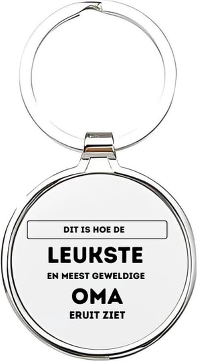 Akyol - dit is hoe de leukste en meest geweldige oma eruitziet Sleutelhanger - Oma - de leukste oma - oma sleutelhanger - grootmoeder sleutelhanger - sleutelhanger voor oma - familie sleutelhanger - verjaardagscadeautje - cadeau voor oma - 4 x 7,5 CM