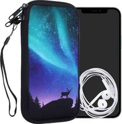 kwmobile hoesje voor smartphones XL - 6,7/6,8" - hoes van Neopreen - Noorderlicht Hert design - turquoise / blauw / zwart - binnenmaat 17,2 x 8,4 cm