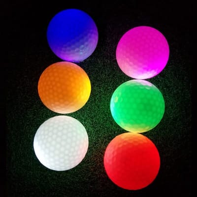 Dailygoods- Golfballen Gloeiend - 2-laags Ontwerp - 6 Stuks - Synthetisch Rubber - LED Verlichting - Levensduur Batterij 48 Uur - Lichtgevende Golfballen