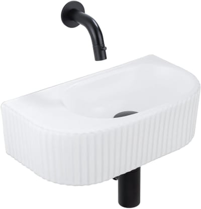 QeramiQ Fuente fonteinset – halfrond – 40x21.5x12 cm – keramiek wit mat – mat zwarte kraan – geribbeld