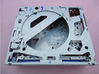 CD Wisselaar Mechanisme - Muziekspeler Onderdeel - Autoradio Upgrade - 6 Schijven Capaciteit - 600 gram