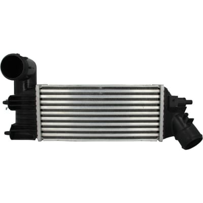 Intercooler NISSENS 96765