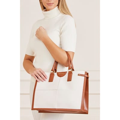 GUESS Marciano By  Stilla Large Tote Natural Size: OS | Handbags Outlet | Dames | Bruin