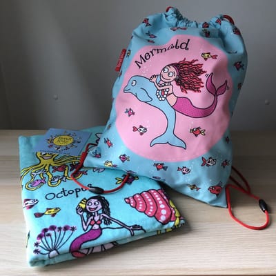 Zeemeermin / Zee Dieren / onder de zeespiegel / under the sea kinder handdoek met sporttas / trekkoord tas / zwemtas - Tyrrell Katz