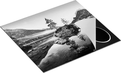 Chefcare Inductie Beschermer Meer in de Bergen tijdens de Herfst - Zwart Wit - 60x50 cm - Afdekplaat Inductie - Kookplaat Beschermer - Inductie Mat