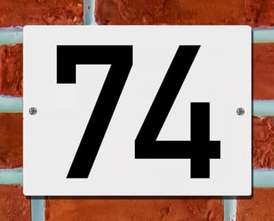 Huisnummerbord Wit - Nummer 74 - 15 x 12 cm - incl. bevestiging | - naambord - nummerbord - voordeur