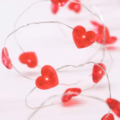 Lichtslinger - Hartjesslinger - Hart lichtjes - Lampjes hartjes - Fairy lights hearts - Lichtjesketting - Valentijnsdag decoratie - 1 meter - 10 lampjes - Op batterijen - Rood - Jonyx