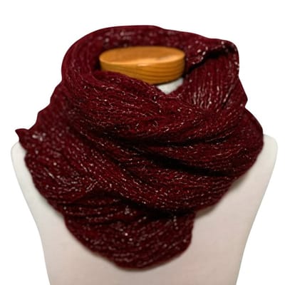 Sjaal - Colsjaal - dames - bordeaux rood - gebreid -subtiele glitter – zacht & niet-kriebelend