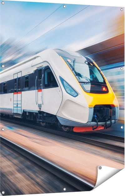 Gards Tuinposter Trein bij het Station - 90x120 cm - Tuindoek - Tuindecoratie - Wanddecoratie buiten - Tuinschilderij
