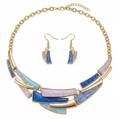 Goudkleurige statement ketting dames met blauw en paars patroon inclusief oorbellen set – schakel ketting met geometrische elementen en bijpassende oorhangers