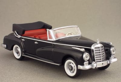 Mercedes-Benz 300/D Cabrio 1958 - 1:43 - Rio