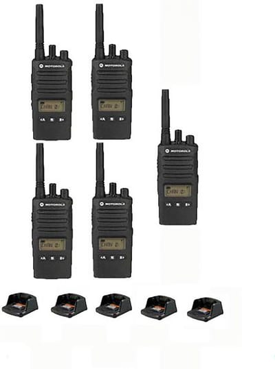 Set van 5 Motorola XT460 IP55 PMR446 Portofoon met tafellader