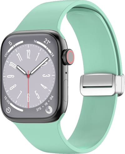By Qubix - Geschikt voor Apple Watch bandje - Siliconen bandje - Folding Buckle - Lichtgroen - Geschikt voor Apple Watch 38mm / 40mm / 41mm / 42mm - siliconen sport bandje - smartwatchbandje