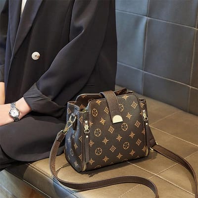 Nieuwe Crossbody Tas voor Dames Emmer Tas Herfst en Winter Mode Hoge Kwaliteit Textuur Schoudertas Trendy black