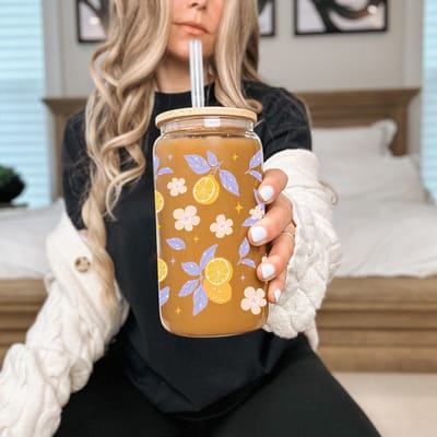Creasowl® Libbey Glazen Drinkbeker 500ml met Deksel en Glazen Rietje – Koffiebeker - Koffie beker - Theemok - Citroenen Drinkbeker voor Smoothies, Frisdranken, Koude Dranken en Ijskoffie Beker – Herbruikbare Koffiebeker – Glazen Tumbler