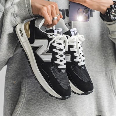 Heren Vier Seizoenen Koppel Sport Hardloopschoenen Dames Ademende Boardschoenen Mode Mesh Outdoor Hoge Kwaliteit Klassieke Sneakers 43 black