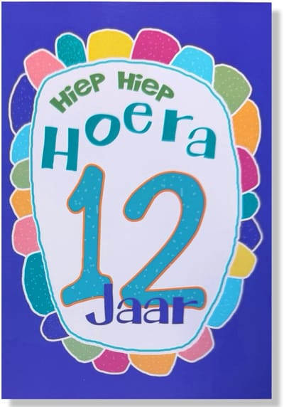 Hoera 12 Jaar! Luxe verjaardagskaart - 12x17cm - Gevouwen Wenskaart inclusief envelop - Leeftijdkaart