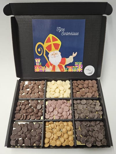Chocolade Callets Proeverij Pakket met Mystery Card 'Fijne Sinterklaas' met persoonlijke (video) boodschap | Chocolademelk | Chocoladesaus | Verrassing box Verjaardag | Cadeaubox | Relatiegeschenk | Chocoladecadeau