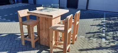 Vuurtafel Sta tafel set "Celebration" van Douglas hout 80x120cm - 5 delige set - Kruk back