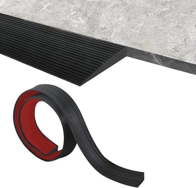 Rolstoel Oprijplaat - Drempelhulp Rubber - Toegankelijkheid Verbeteren - Antislip Veiligheid - 200 x 8 x 1.5 cm - Zwart