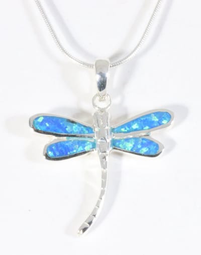 Zilveren libelle hanger met Australische opaal aan ketting
